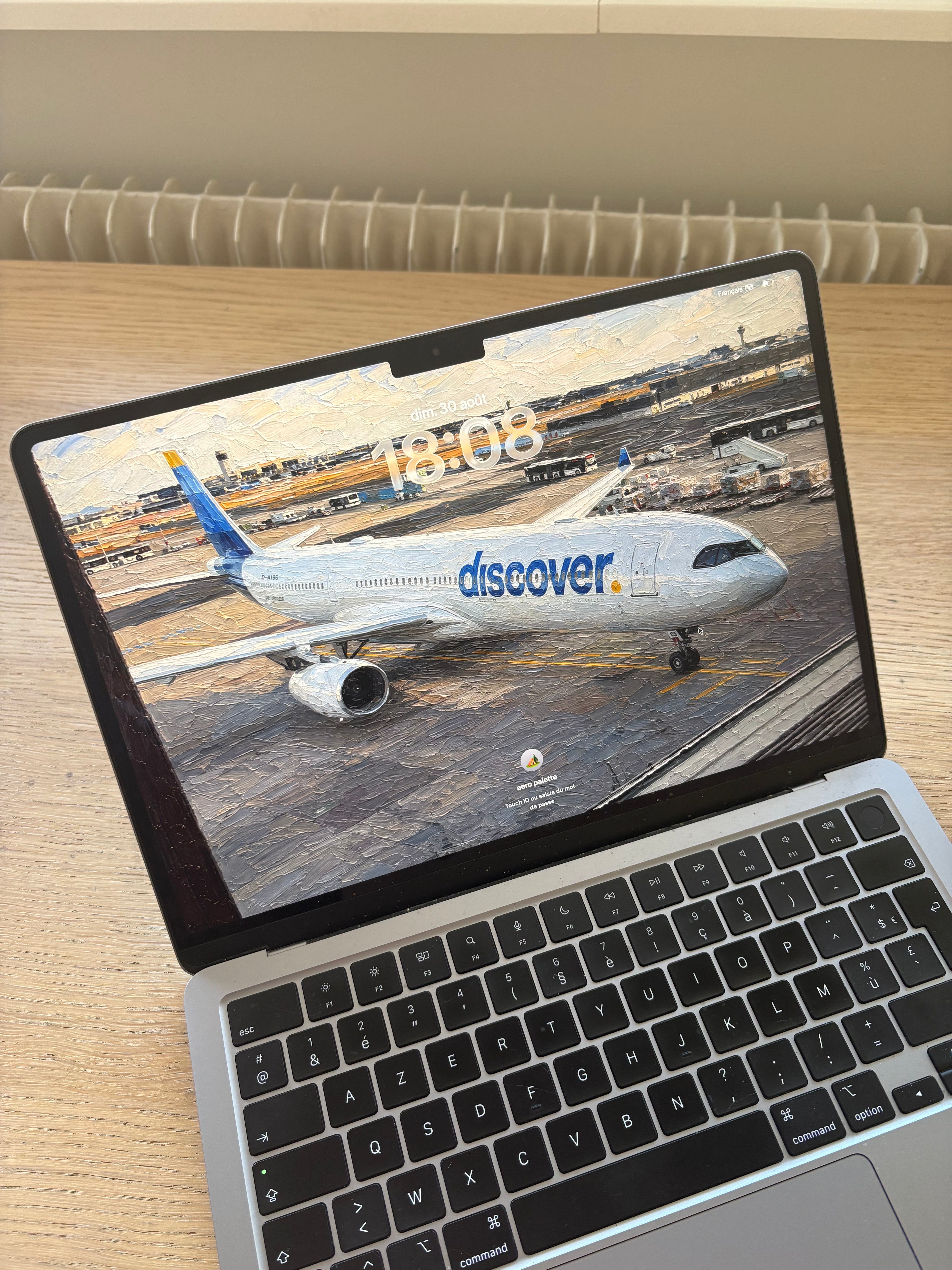 DISCOVER Airlines